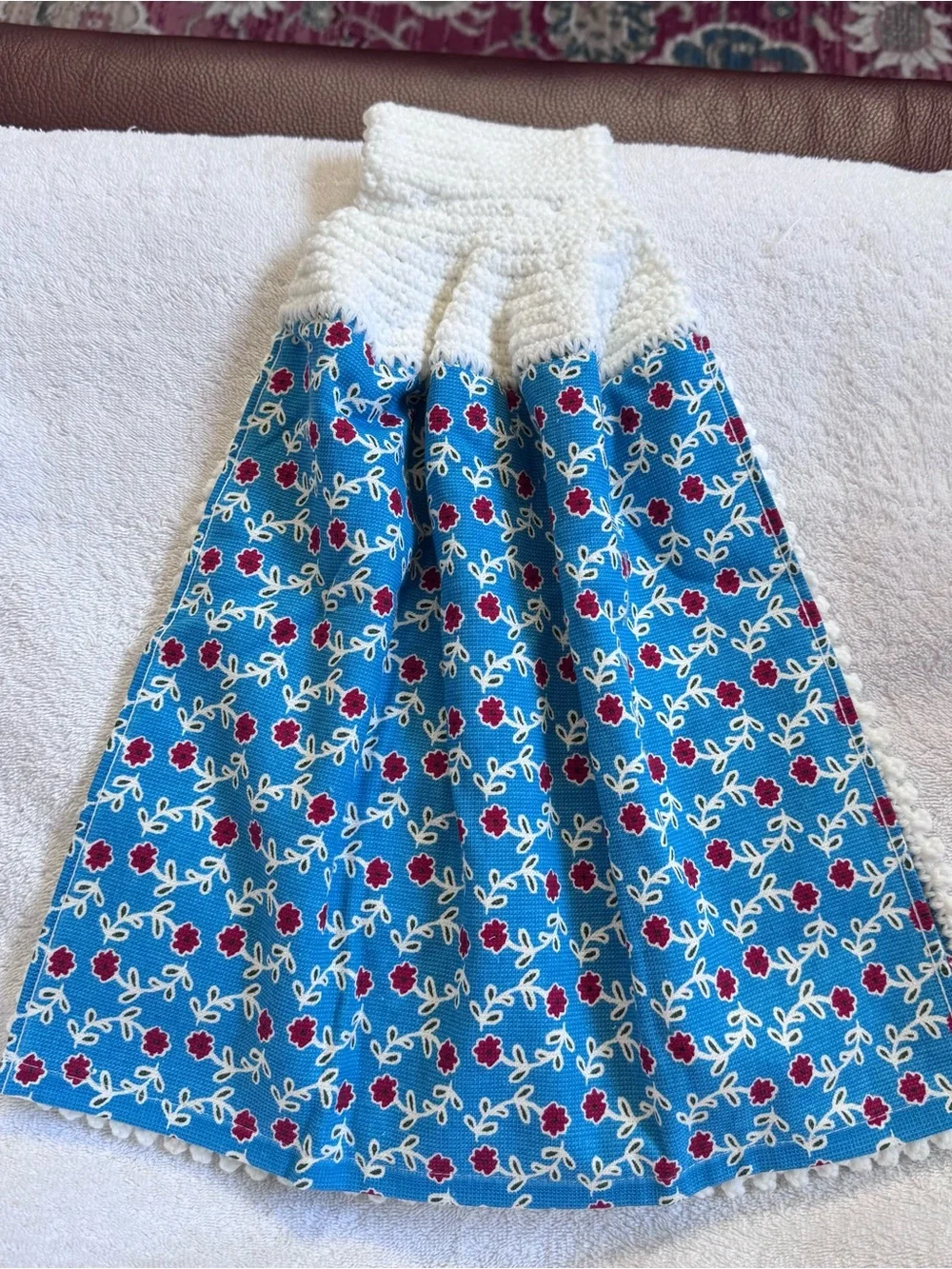 Pioneer Woman Turquoise Red Floral Crochet Hanging Kitchen Towel